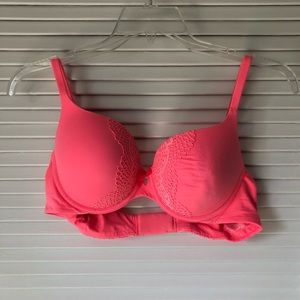 VS neon pink bra